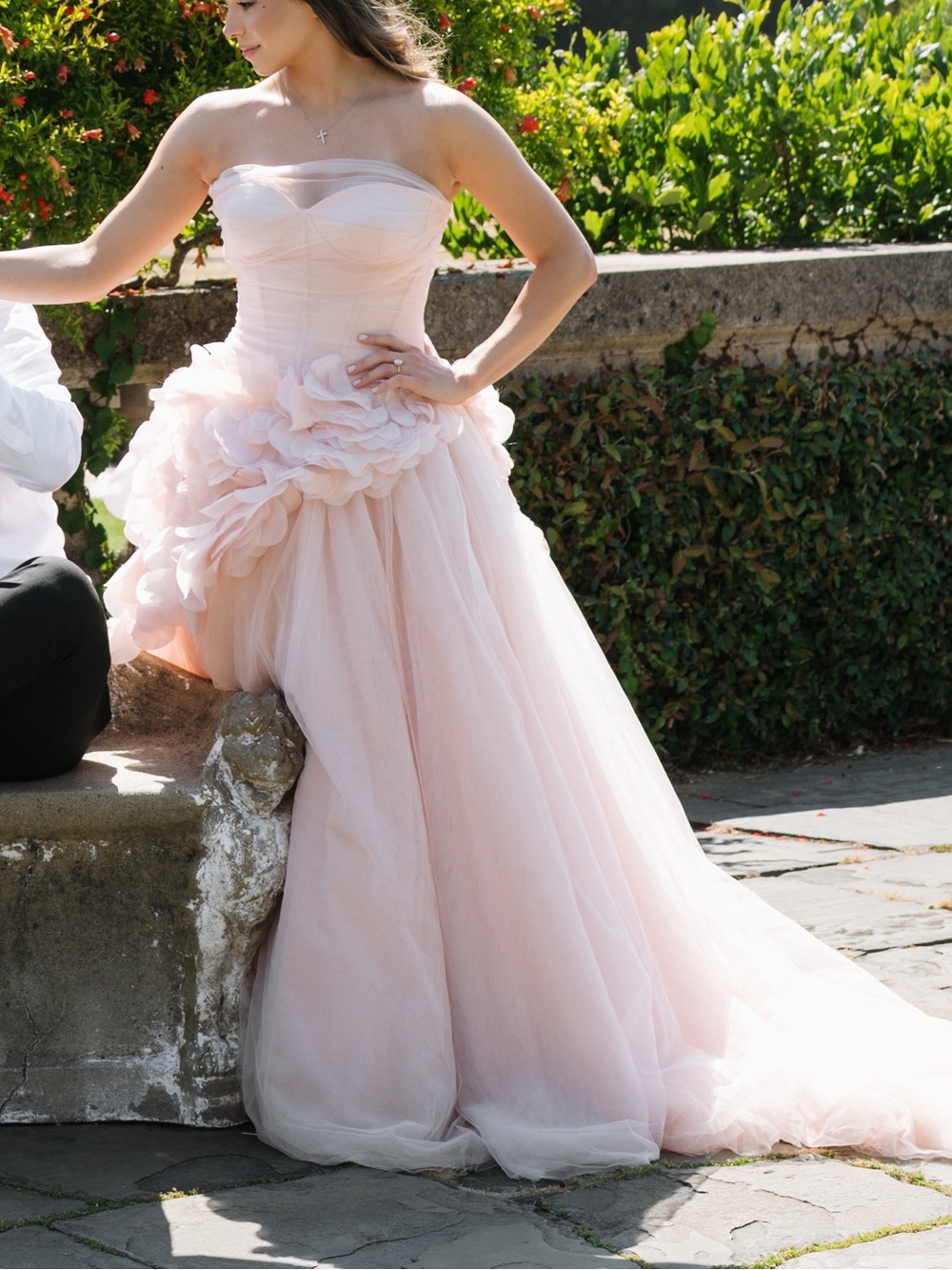 White Vera Wang Blush Pink Ruffled Tulle Ball Gown - Picture 2 of 2